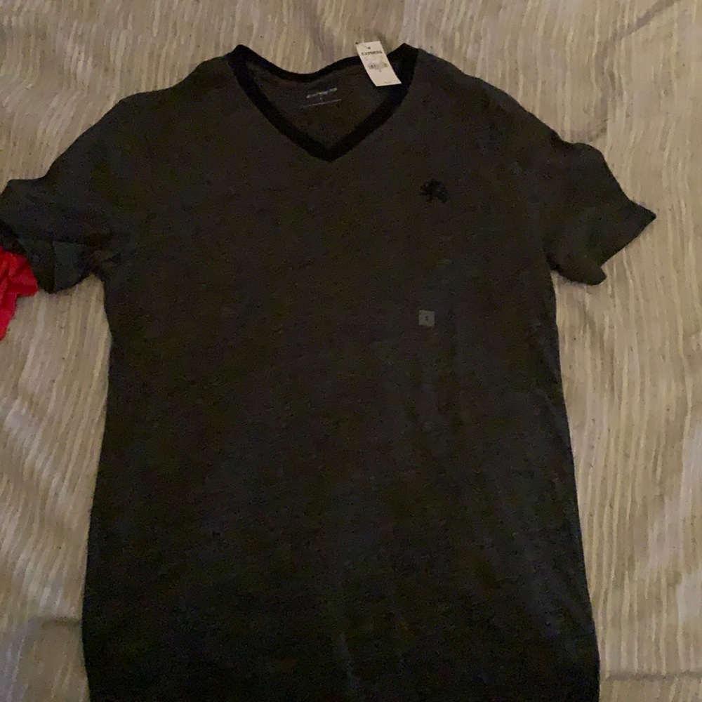 Black and gray express shirt